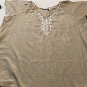 👗 Bohemian blouse